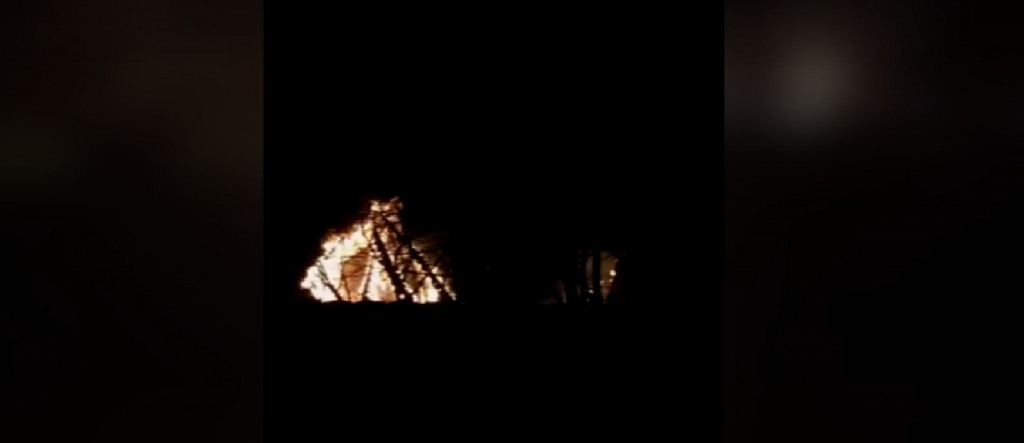 Pożar wigwamów w Parzewie