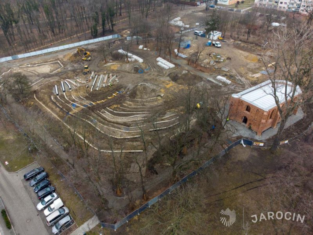 Nowy amfiteatr w zielonej odsłonie