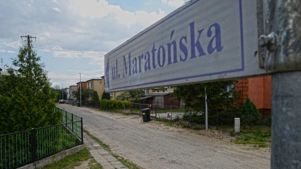 Cielcza. Nie ma gazu ziemnego. Będą nowe drogi