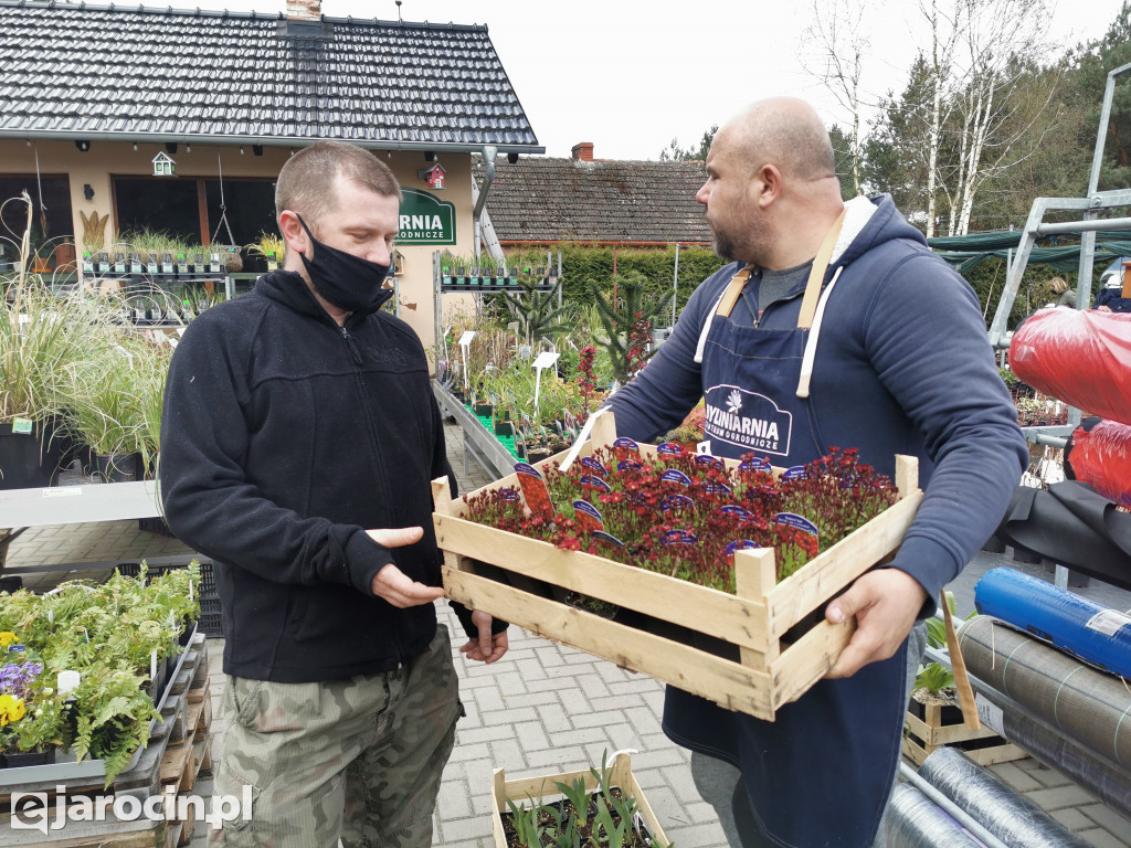 Takie rzeczy przy drogach i ścieżkach dla rowerów!