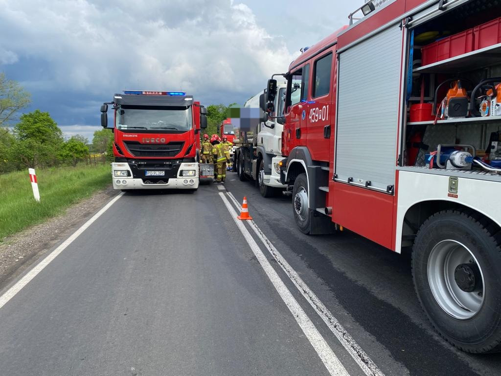 Wypadek na drodze krajowej nr 12 między Jarocinem i Jaraczewem
