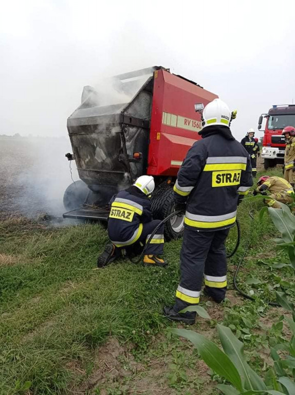 Pożar maszyny rolniczej