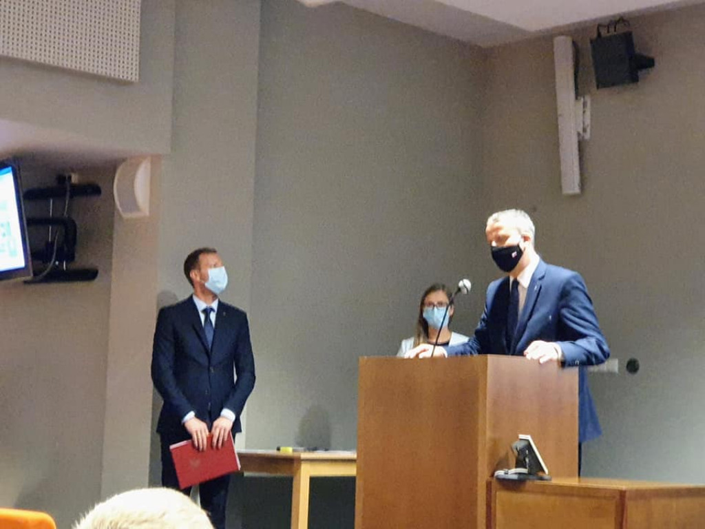 Powiat z pieniędzmi od województwa