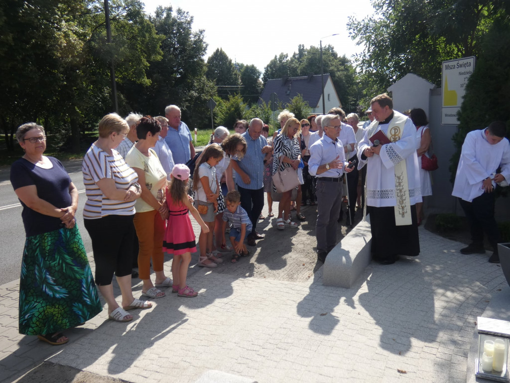 Figura Matki Bożej w Witaszycach po renowacji