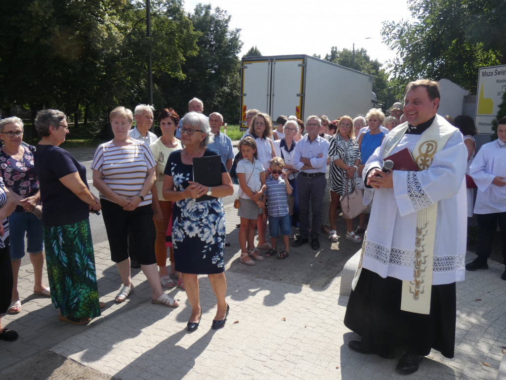 Figura Matki Bożej w Witaszycach po renowacji