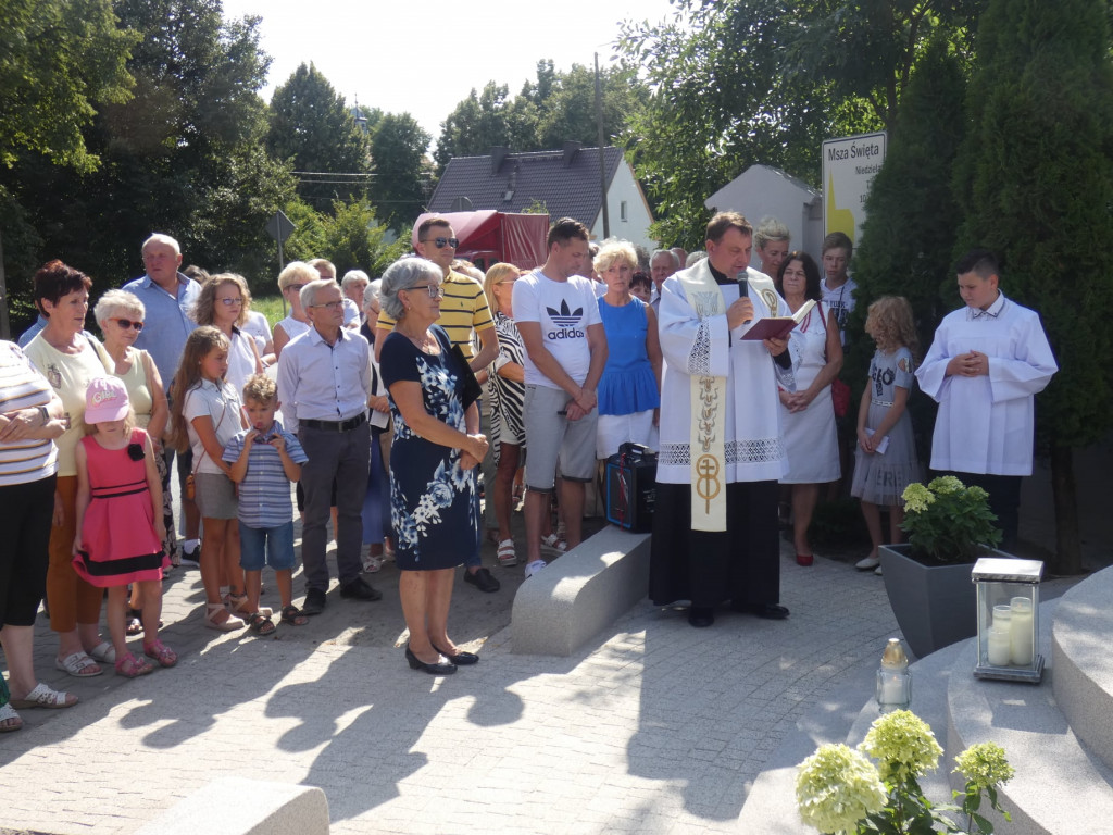 Figura Matki Bożej w Witaszycach po renowacji