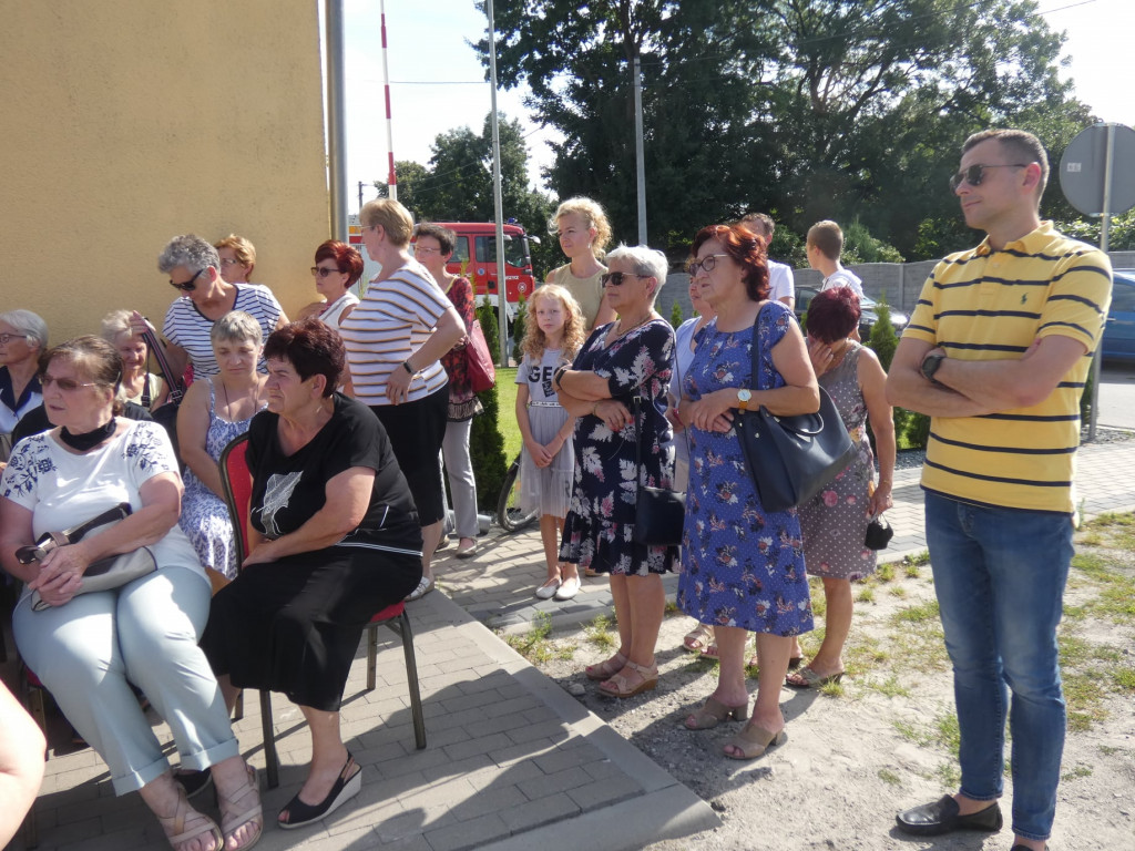 Figura Matki Bożej w Witaszycach po renowacji