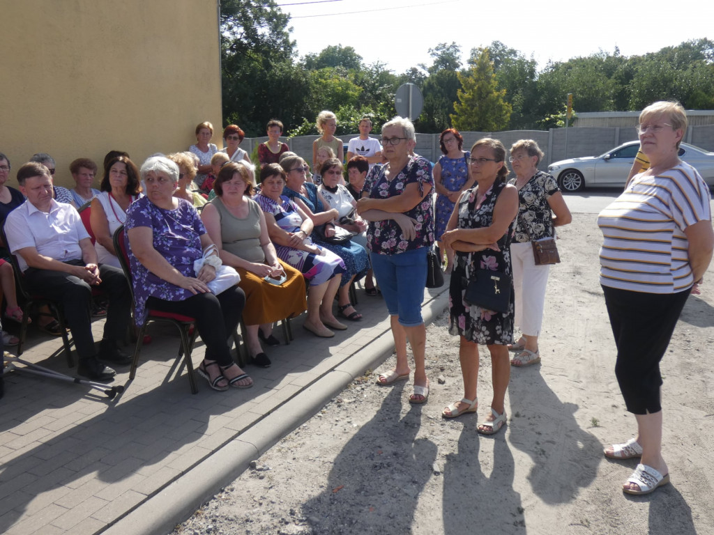 Figura Matki Bożej w Witaszycach po renowacji
