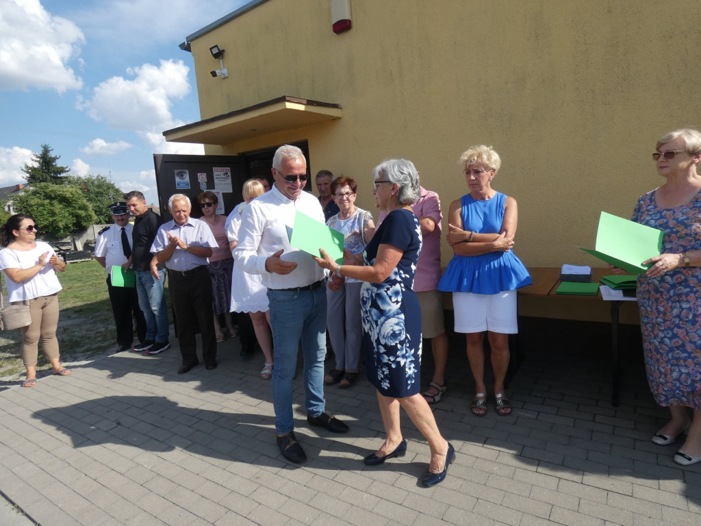 Figura Matki Bożej w Witaszycach po renowacji