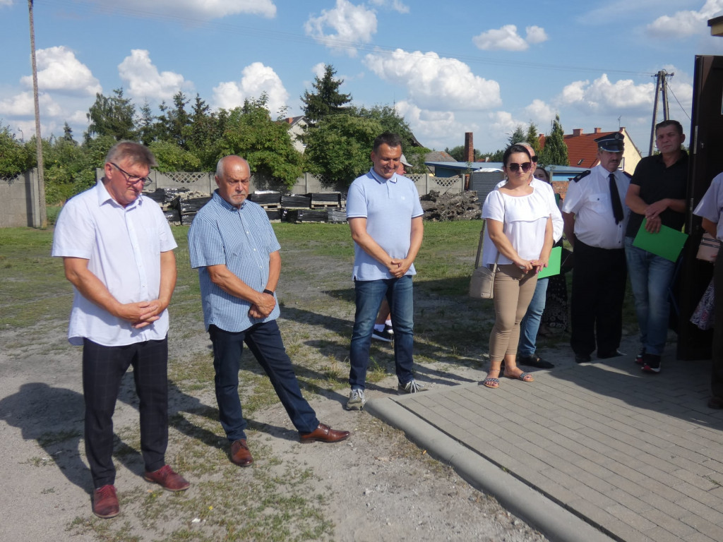 Figura Matki Bożej w Witaszycach po renowacji