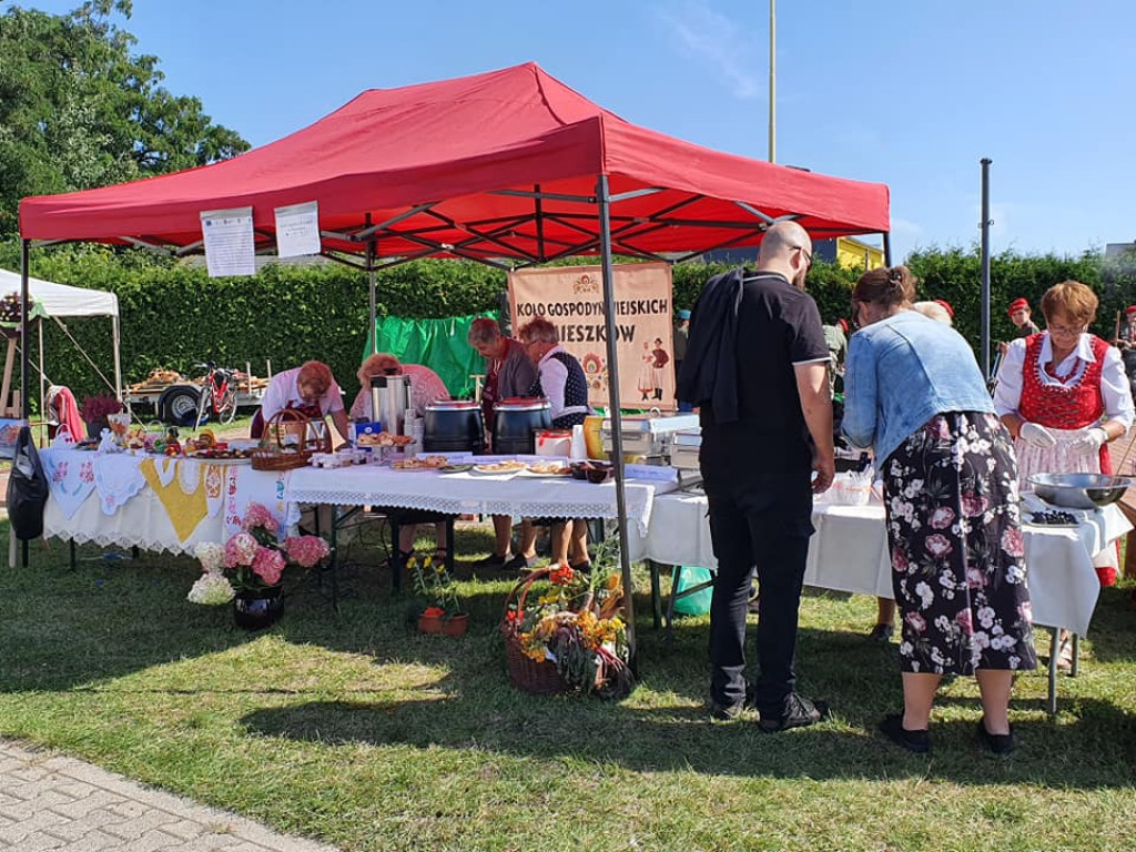 II Powiatowy Festiwal Smaków i Rękodzieła