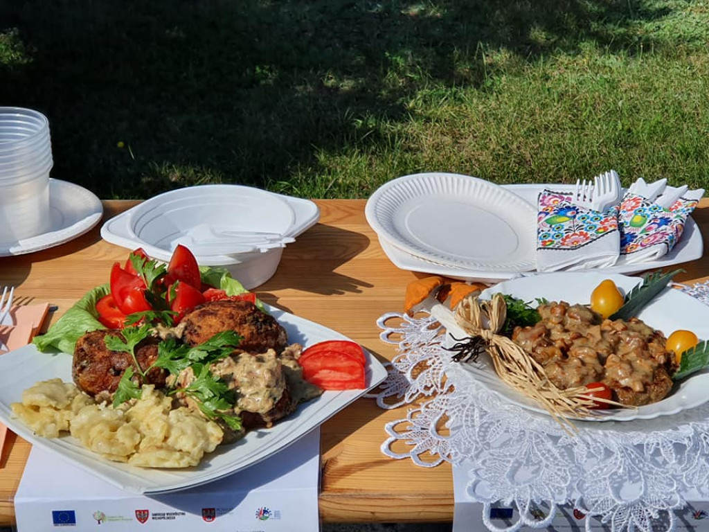 II Powiatowy Festiwal Smaków i Rękodzieła