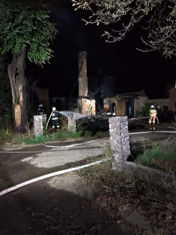 Ognista noc w powiecie jarocińskim