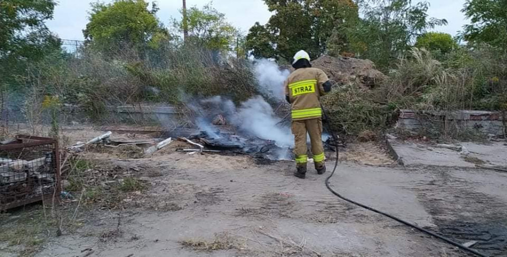 Pożar przy ul. Wrocławskiej w Jarocinie