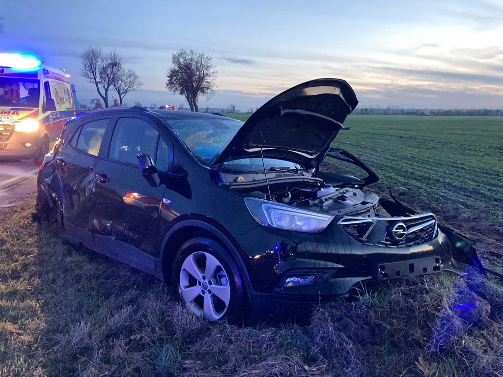 Trzy rozbite samochody między Klęką a Wolicą Pustą