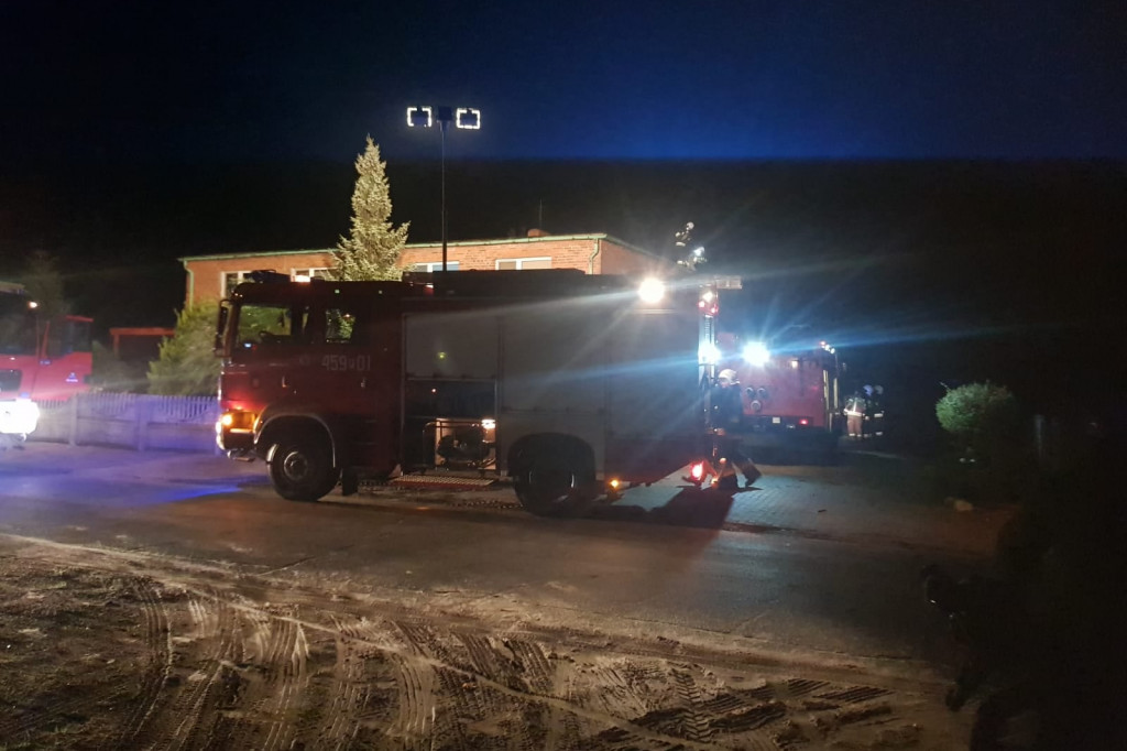 Łobzowiec. Pożar sadzy w przewodzie kominowym