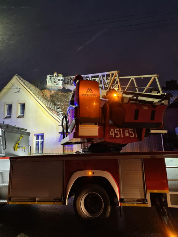 Jarocin. Pożar sadzy w kominie