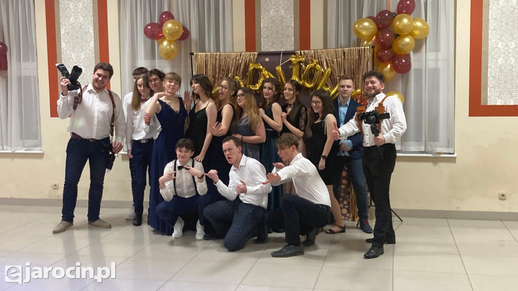 Studniówka maturzystów Akademii Dobrej Edukacji