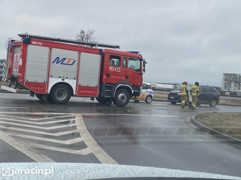 Plama oleju od Goliny do Mieszkowa