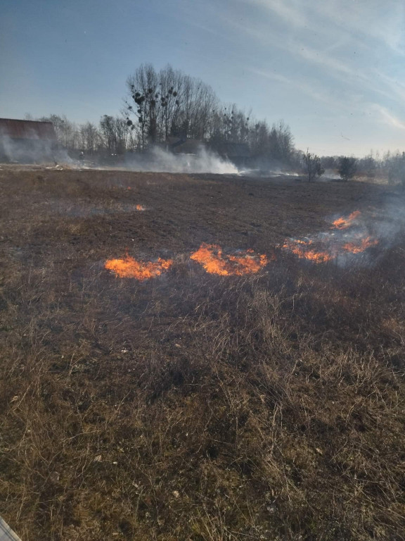 Gmina Żerków. Dwa pożary traw jednego dnia