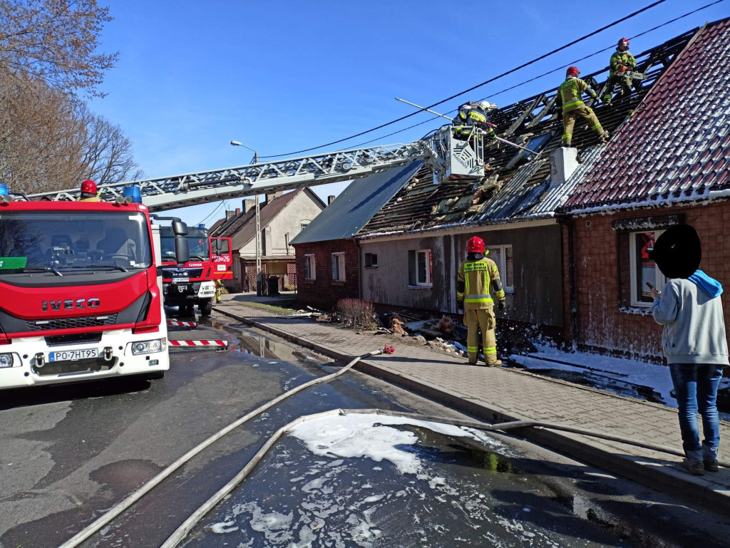 Golina. Pożar domu