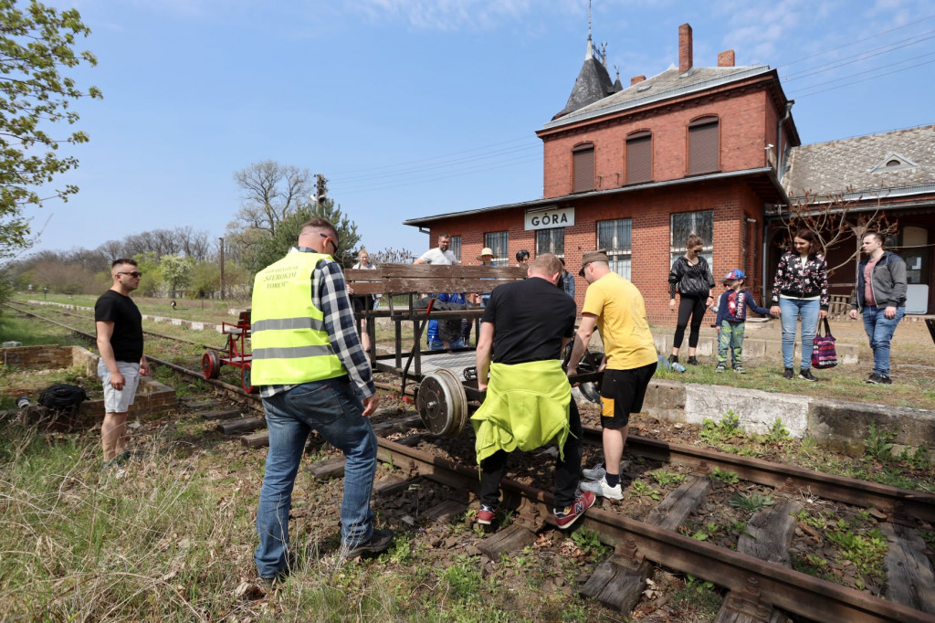 Majówka z Jarocińską Koleją Drezynową