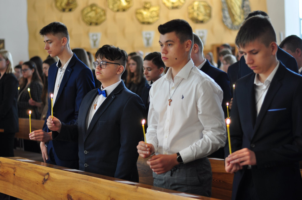 Bierzmowanie 2022 u franciszkanów