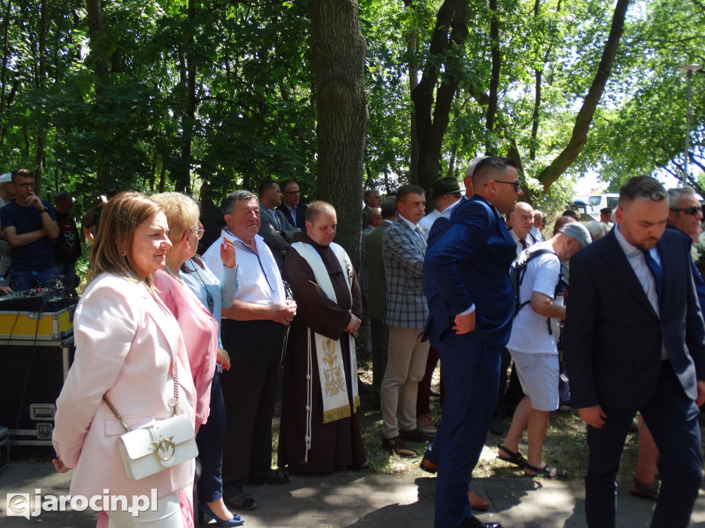 Odsłonięcie pomnika prof. Szyszko w Jarocinie
