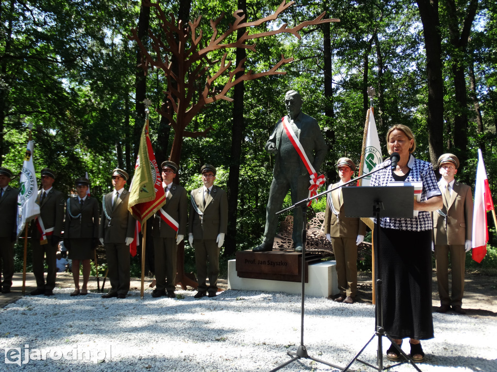 Odsłonięcie pomnika prof. Szyszko w Jarocinie
