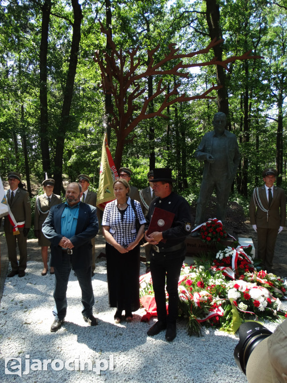 Odsłonięcie pomnika prof. Szyszko w Jarocinie