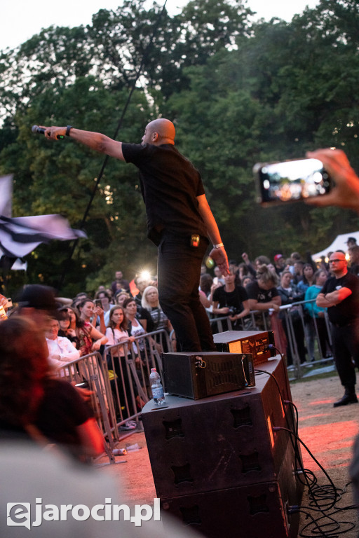 Pull The Wire i Republika'82