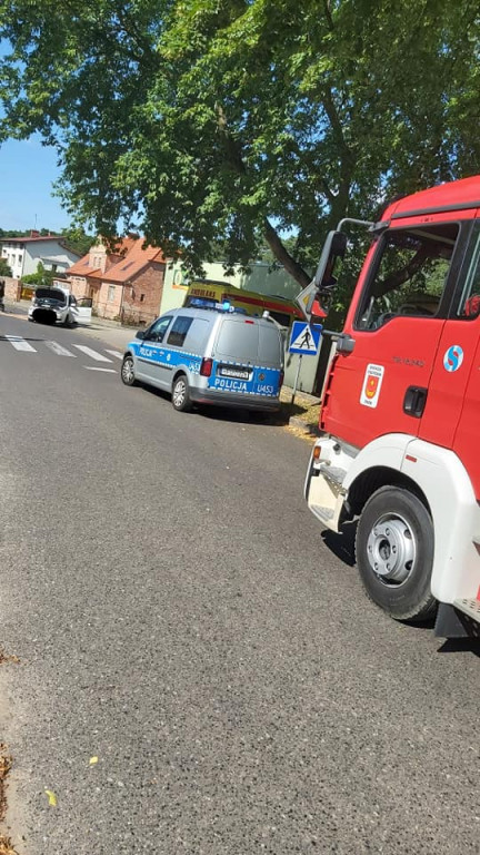 Kolizja na skrzyżowaniu w Żerkowie