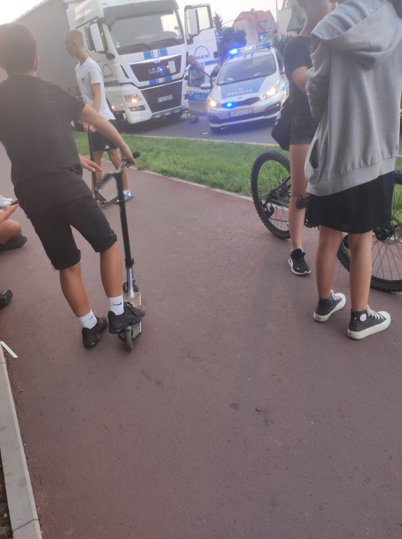 Jarocin. Rowerzysta potrącony przez ciężarówkę