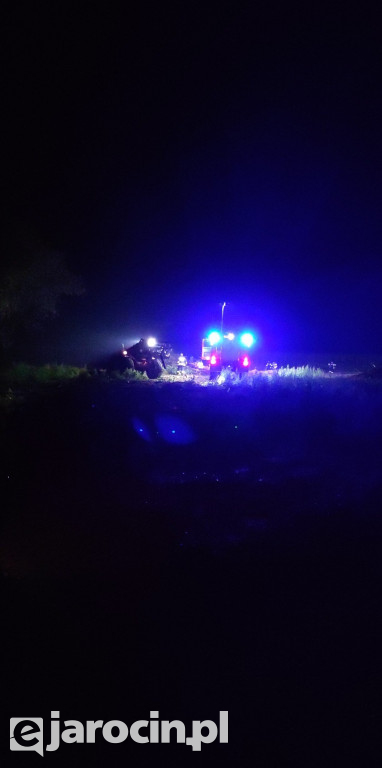 Żerków. Pożar na polu w Brzostkowie