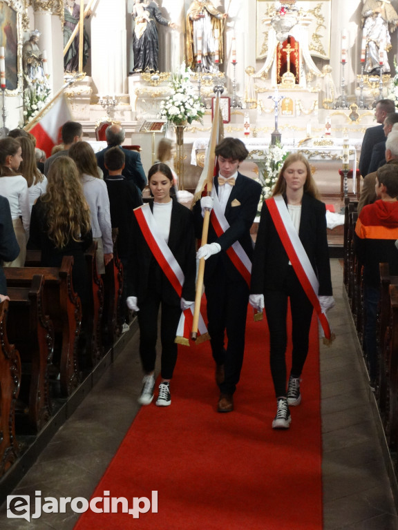 Odsłonięcie pamiątkowej tablicy na murze kościoła pw. św. Marcina