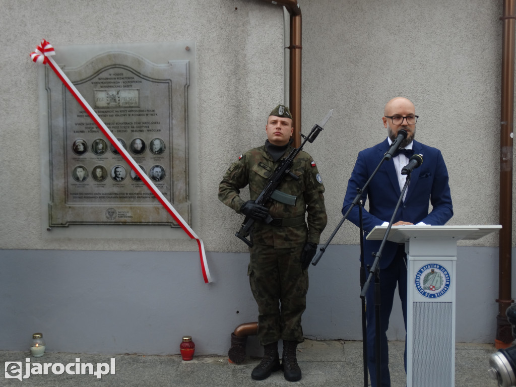 Odsłonięcie pamiątkowej tablicy na murze kościoła pw. św. Marcina