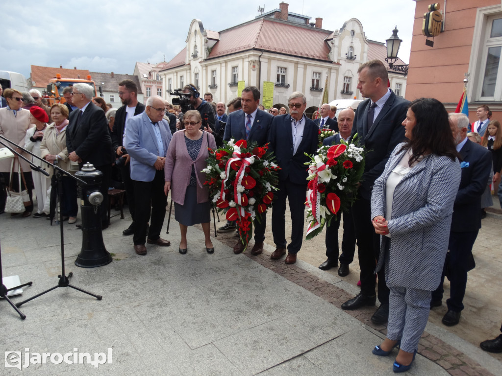 Odsłonięcie pamiątkowej tablicy na murze kościoła pw. św. Marcina