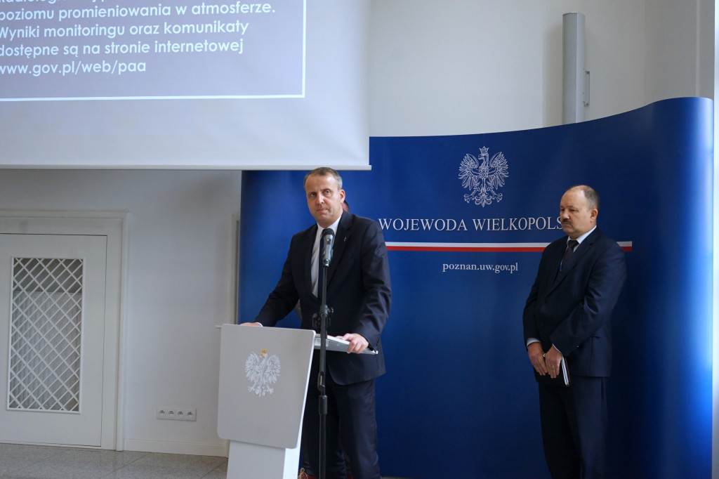 Konferencja wojewody w sprawie dystrybucji jodku potasu