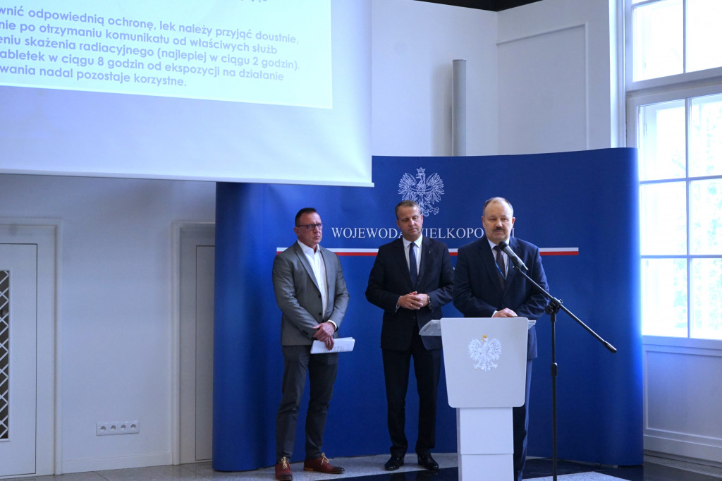 Konferencja wojewody w sprawie dystrybucji jodku potasu