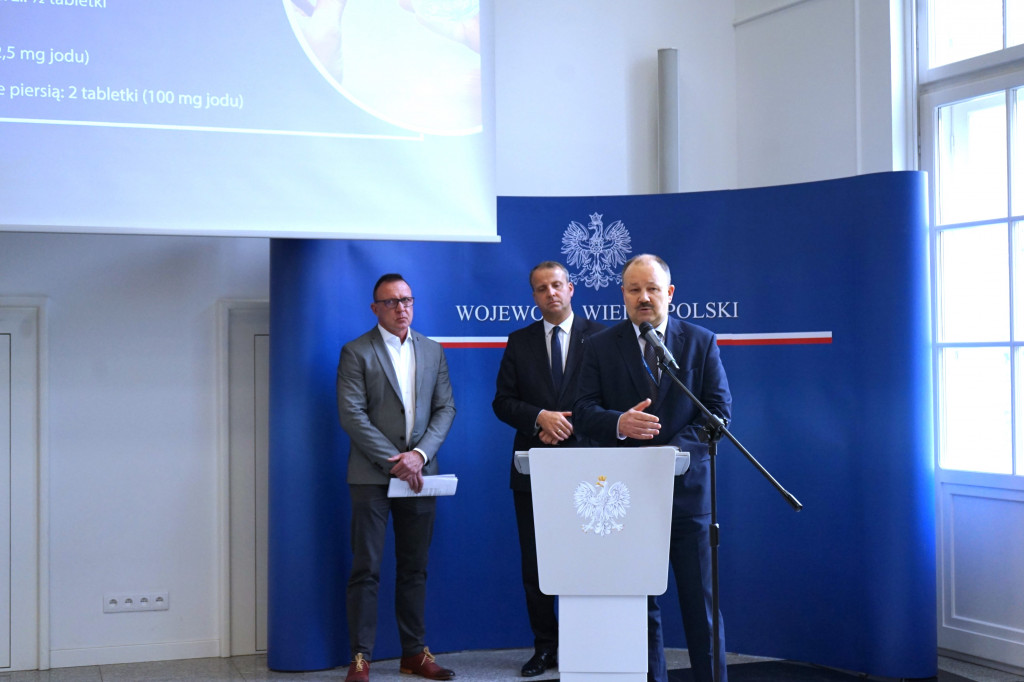 Konferencja wojewody w sprawie dystrybucji jodku potasu