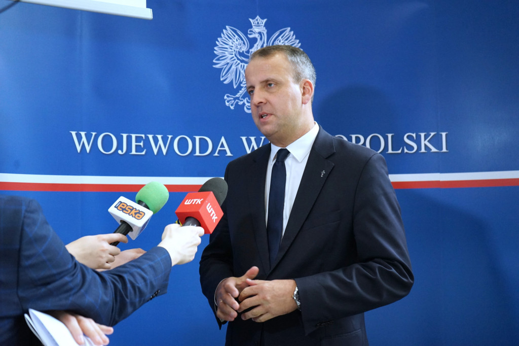 Konferencja wojewody w sprawie dystrybucji jodku potasu