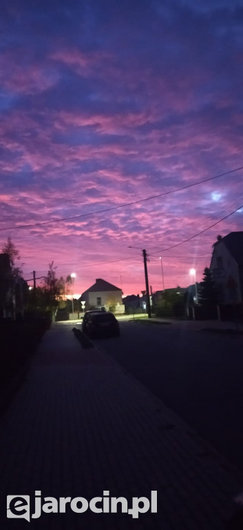 Ogniste niebo nad Jarocinem