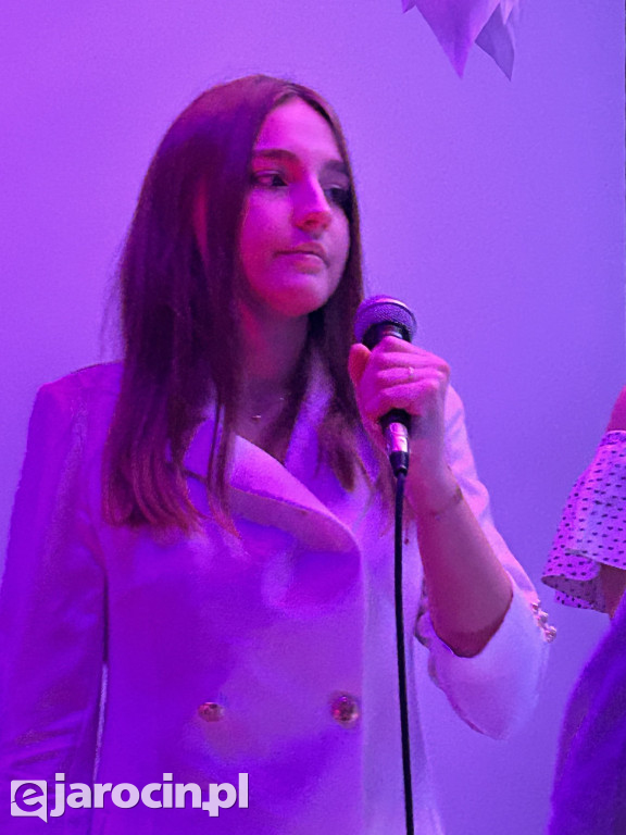 Koncert kolęd i piosenek świątecznych w Kamienicy Kultury