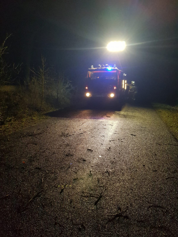 Nocna wichura w powiecie jarocińskim
