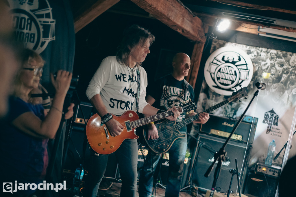 Skrzyżowanie gitar w Spichlerzu Polskiego Rocka