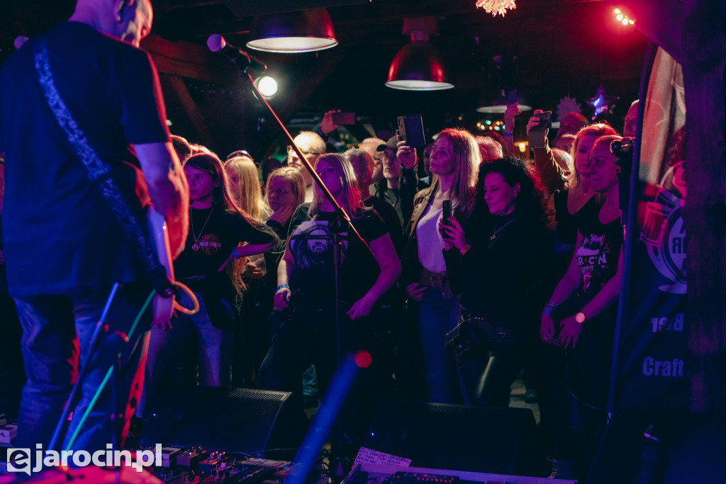 Skrzyżowanie gitar w Spichlerzu Polskiego Rocka