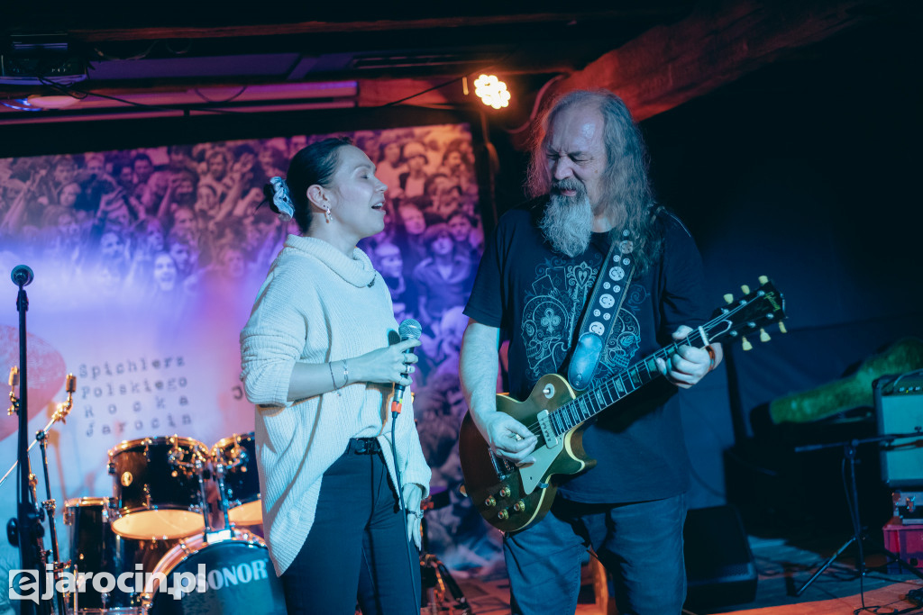 Skrzyżowanie gitar w Spichlerzu Polskiego Rocka