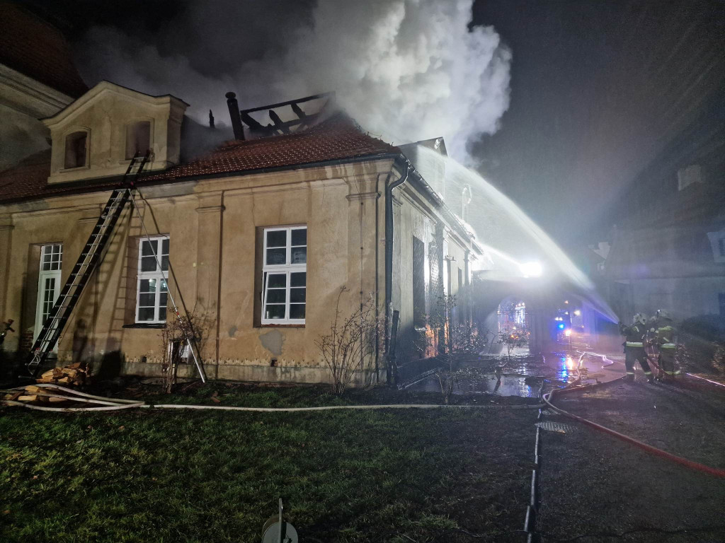 Pożar pałacu w Pępowie