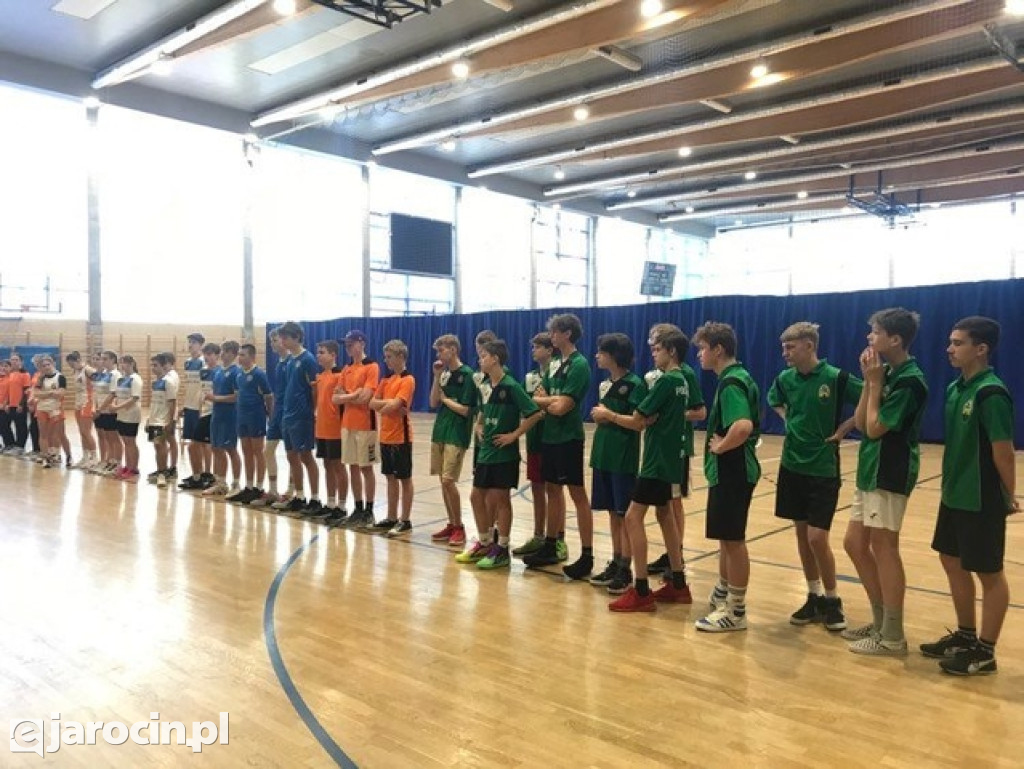 Sukcesy uczniów „Trójki” w koszykówce