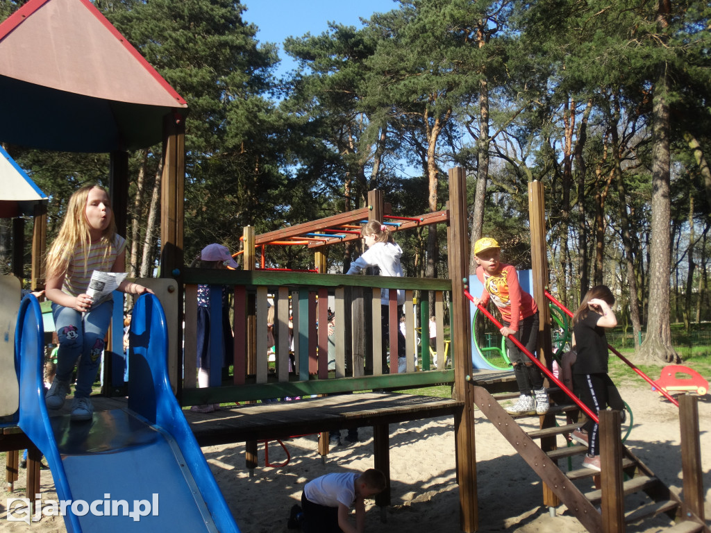 Pierwsze ze 10.000 drzew w Jarocinie zasadzone